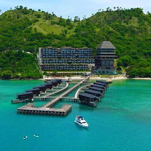 Katamaran Hotel & Resort Komodo